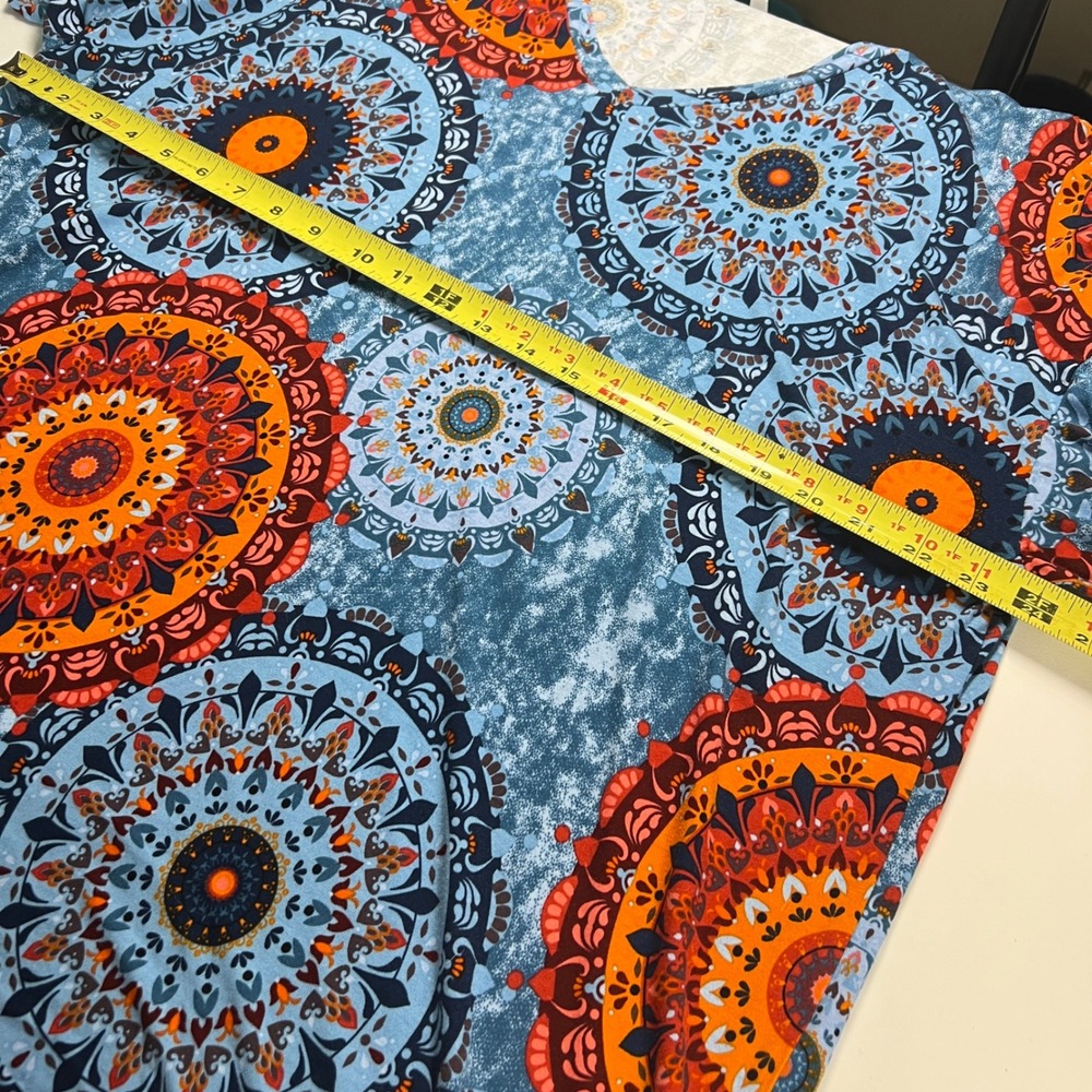 Womens Blue Orange Mandala Print V-Neck Short Sleeve Top 2XL Boho T-Shirt - Picture 7 of 8